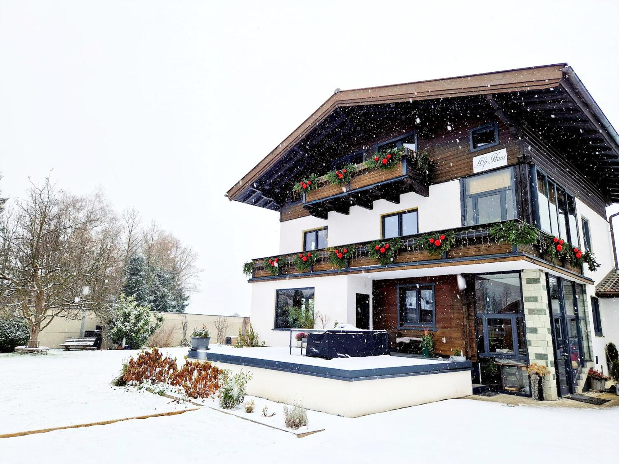 푸슈안데르글로크네르스트라세 Alp Haus Grossglockner 아파트 외부 사진