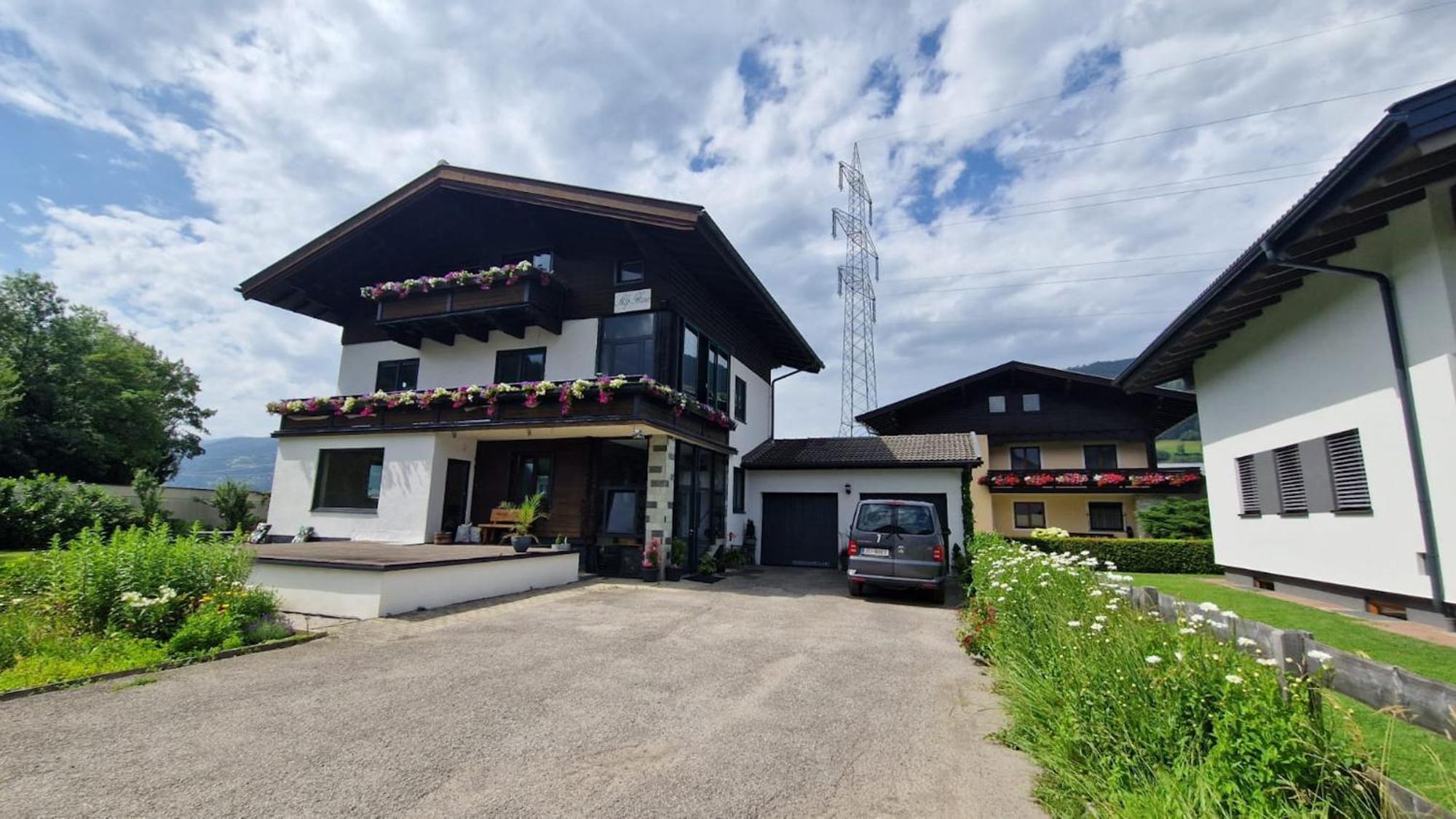 푸슈안데르글로크네르스트라세 Alp Haus Grossglockner 아파트 외부 사진